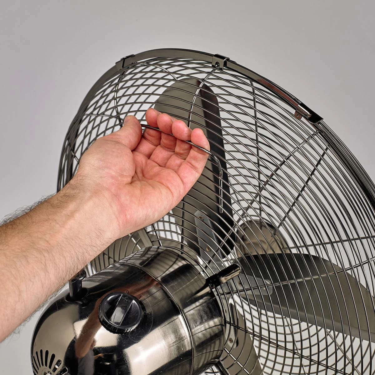 DecoBreeze Floor Fan Adjustable Height - Pearl Black 4 DecoBreeze Floor Fan Adjustable Height - Pearl Black - Image 4